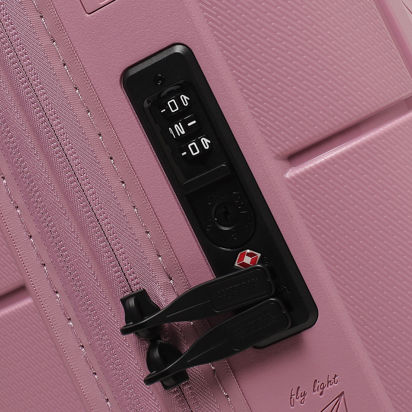 Чемодан для ручной клади  American Tourister Summerride