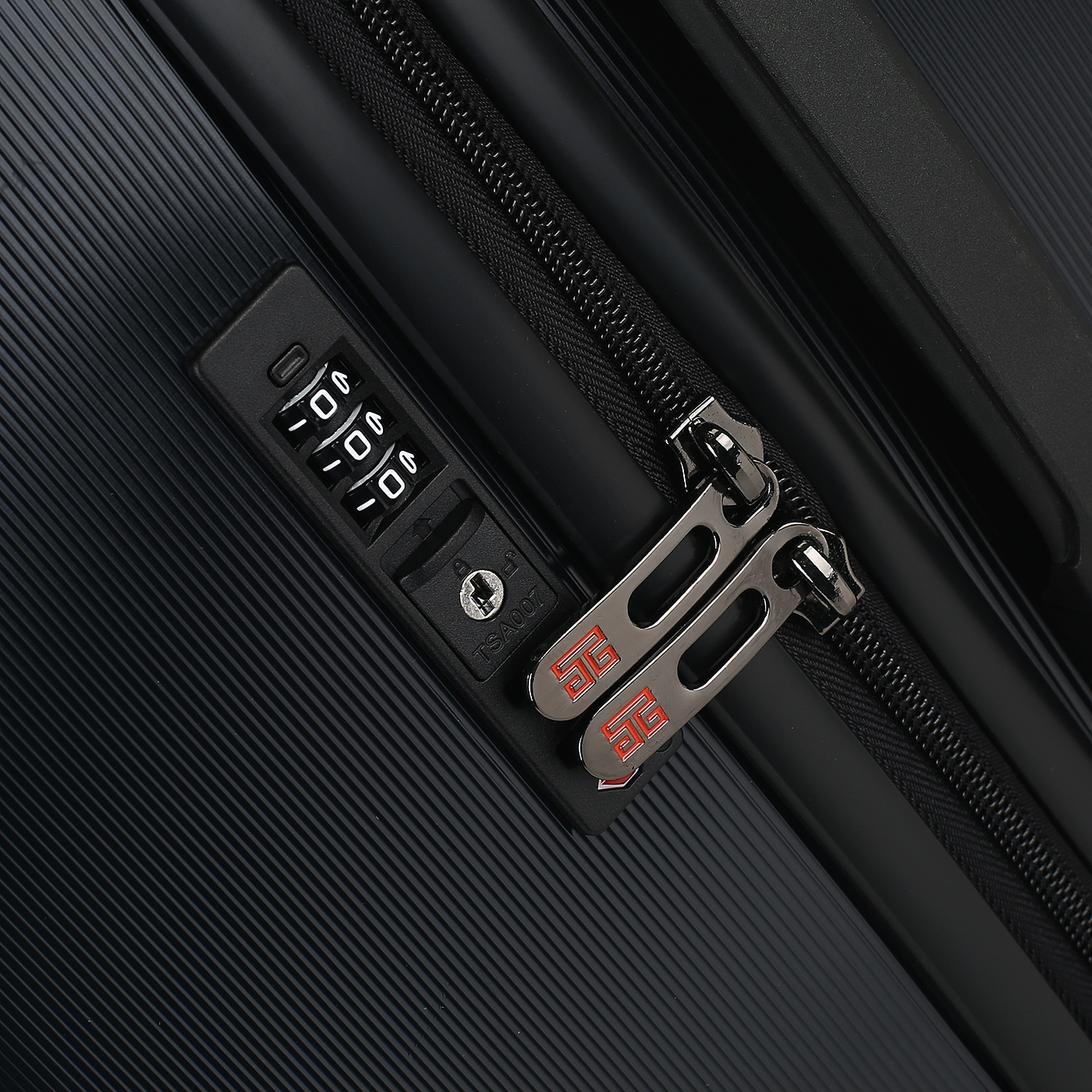 Чемодан большой L из поликарбоната Eberhart Craft