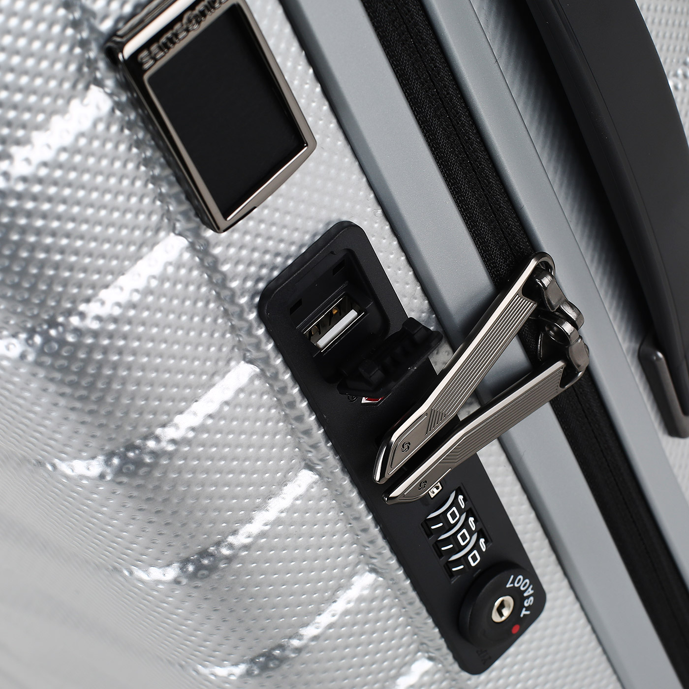 Чемодан для ручной клади  с кодовым замком Samsonite Proxis